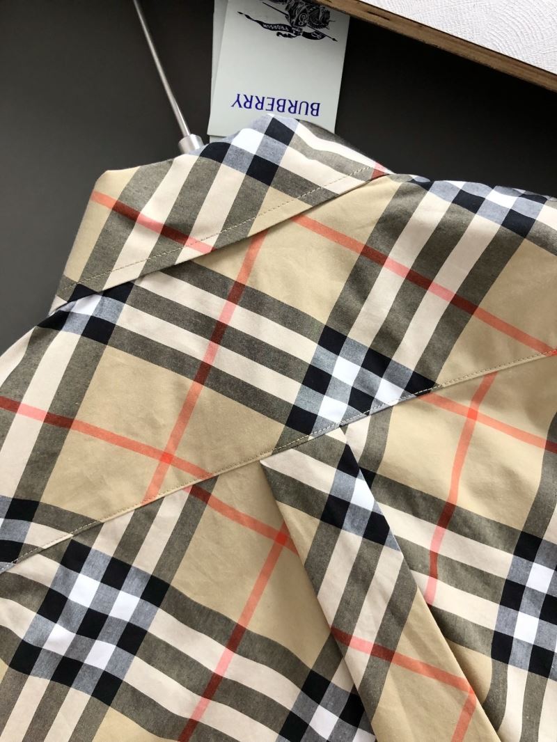 Burberry Outwear